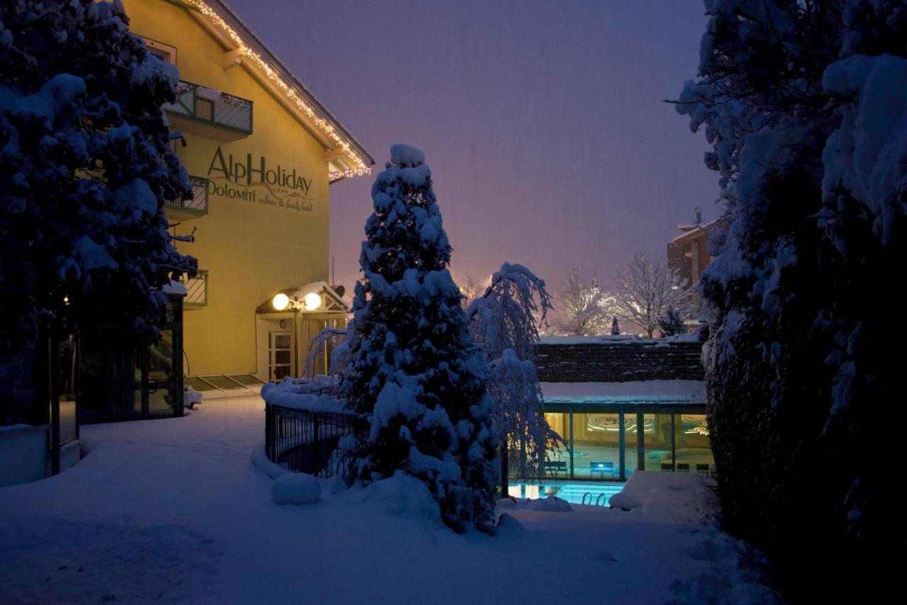 Alpholiday Dolomiti Wellness & Family Hotel Dimaro Luaran gambar
