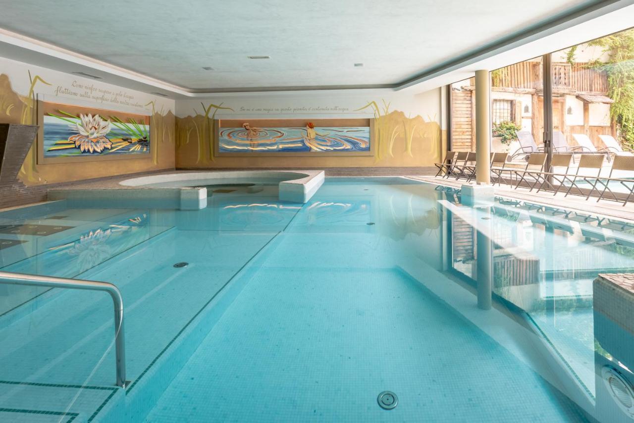 Alpholiday Dolomiti Wellness & Family Hotel Dimaro Luaran gambar