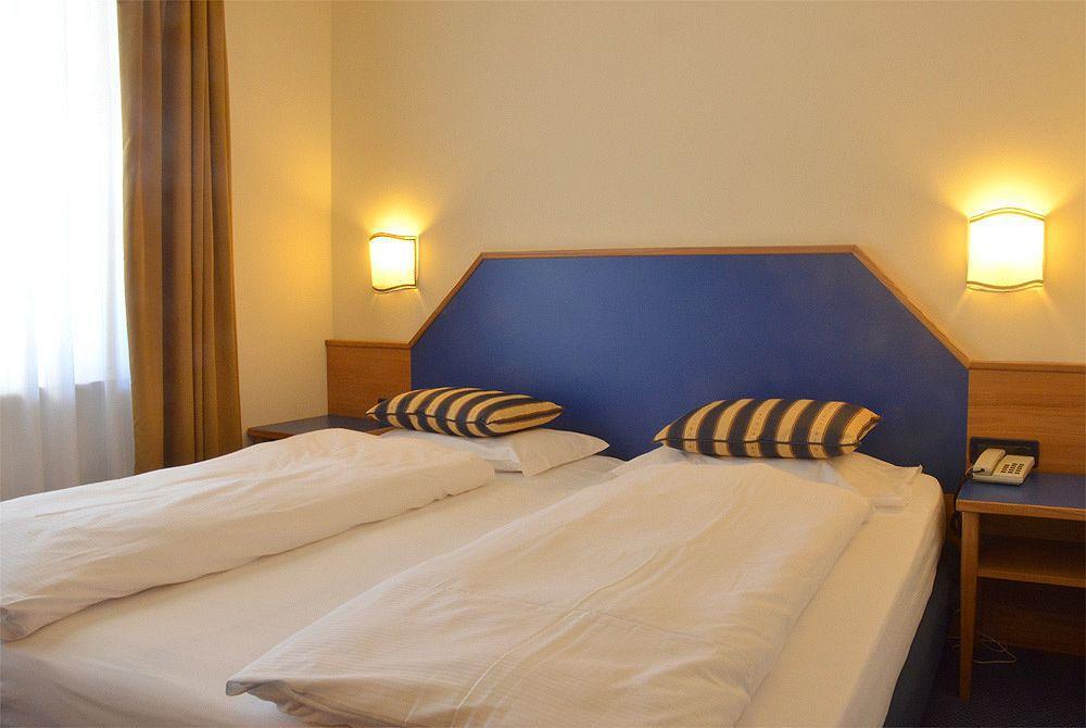 Alpholiday Dolomiti Wellness & Family Hotel Dimaro Luaran gambar