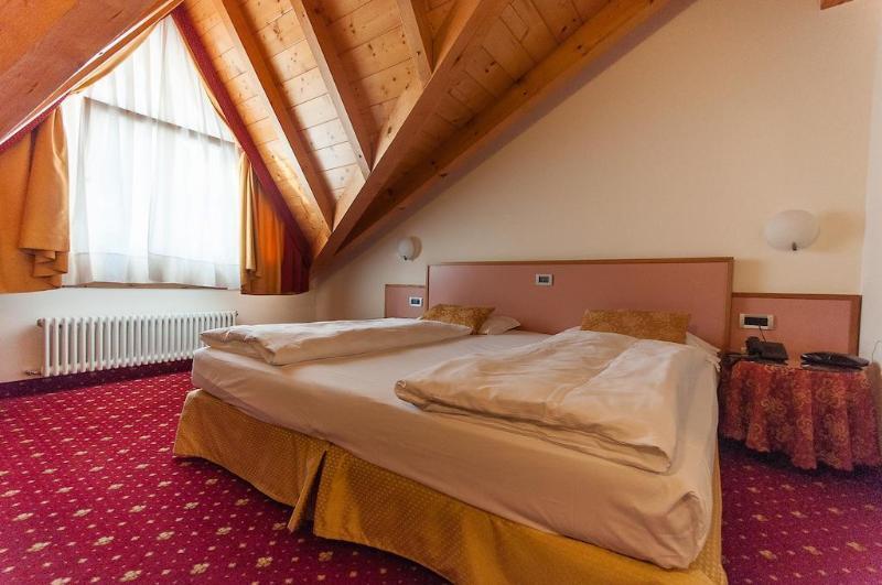Alpholiday Dolomiti Wellness & Family Hotel Dimaro Luaran gambar